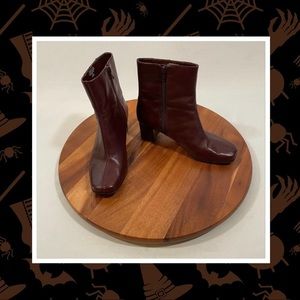 Maroon Nine West Heeled Boot Size 6.5